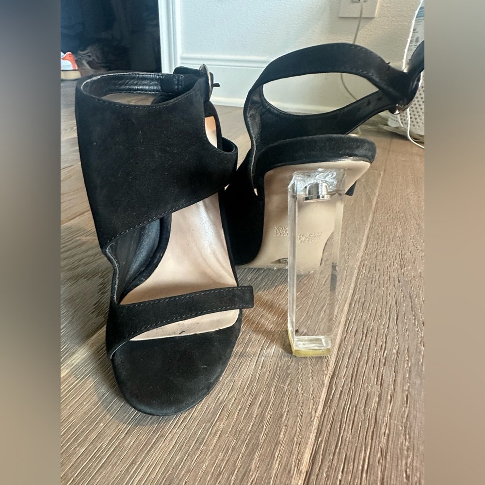 TONY BIANCO Zip Block Heel